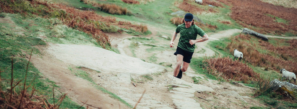 MEN'S 7" RUNNING 2-IN-1 SHORTS